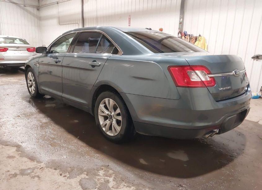 Photo 3 of 2010 Ford Taurus SEL (VIN 1FAHP2EW7AG138723)
