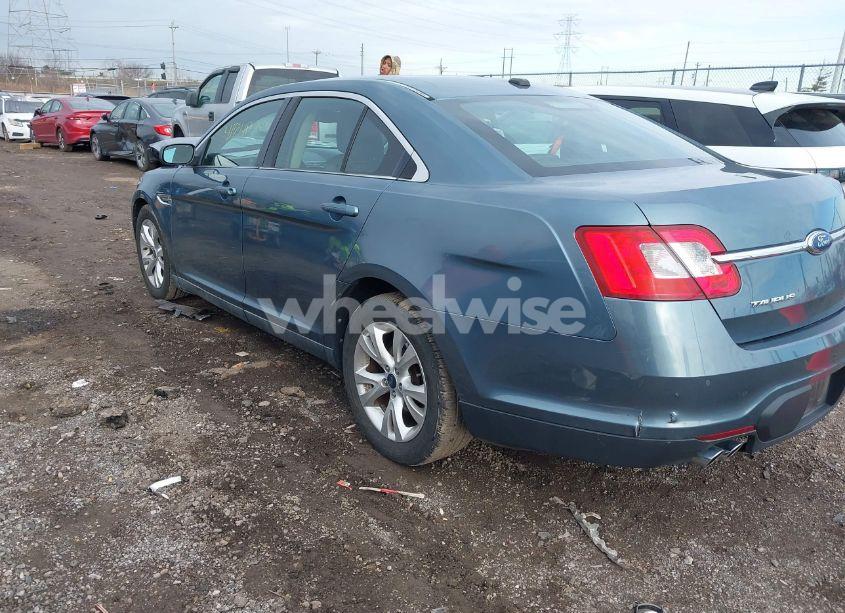 Photo 3 of 2010 Ford Taurus SEL (VIN 1FAHP2EW7AG149382)