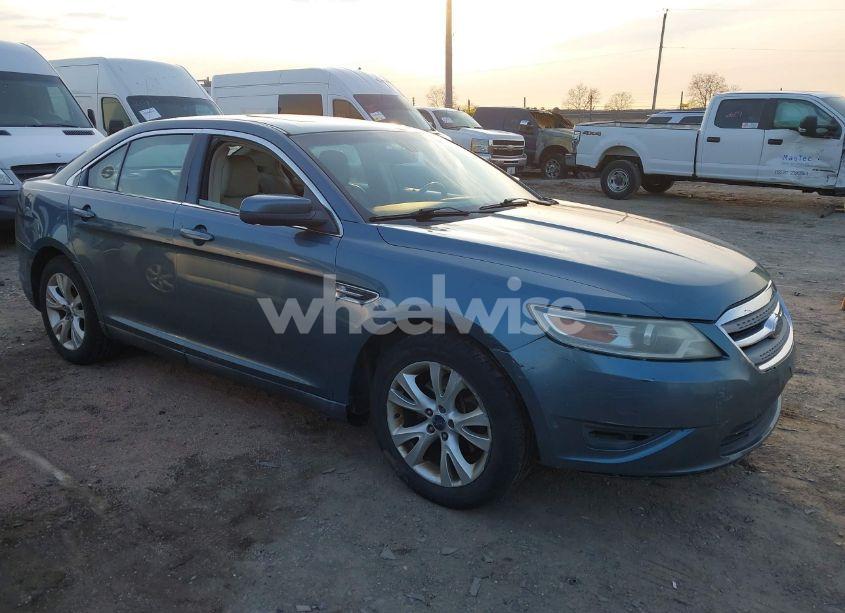 2010 Ford Taurus SEL (VIN 1FAHP2EW7AG151455) main photo