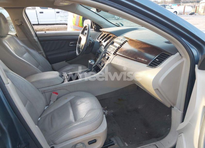 Photo 5 of 2010 Ford Taurus SEL (VIN 1FAHP2EW7AG151455)