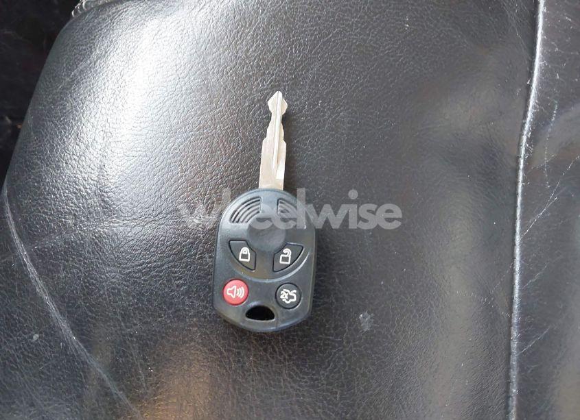 Photo 11 of 2010 Ford Taurus SEL (VIN 1FAHP2EW7AG160656)