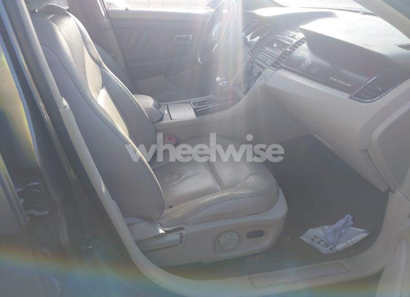 Photo 5 of 2011 Ford Taurus SEL (VIN 1FAHP2EW7BG110387)