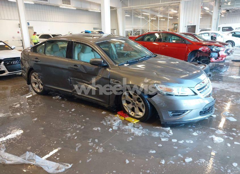 2011 Ford Taurus SEL (VIN 1FAHP2EW7BG126900) main photo