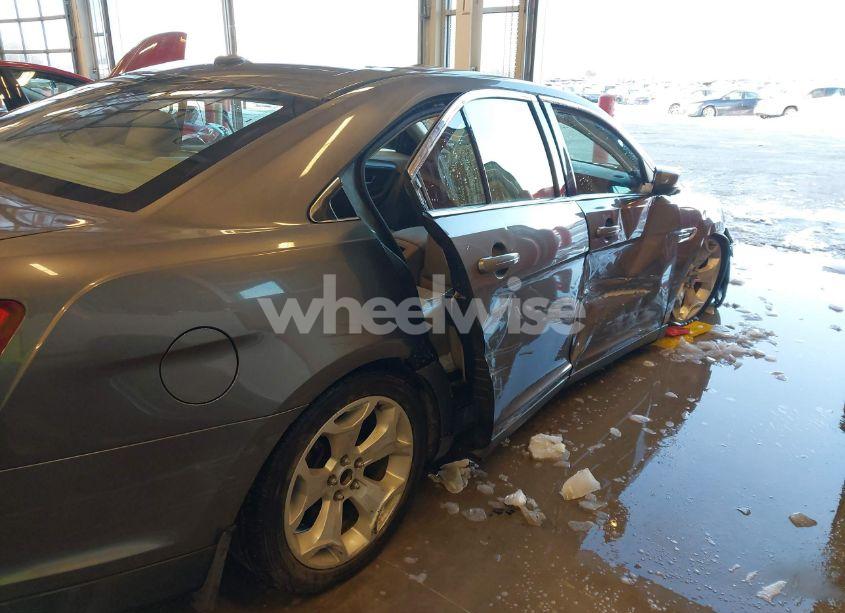 Photo 17 of 2011 Ford Taurus SEL (VIN 1FAHP2EW7BG126900)