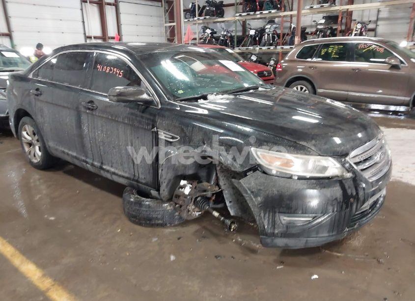 2011 Ford Taurus SEL (VIN 1FAHP2EW7BG135869) main photo