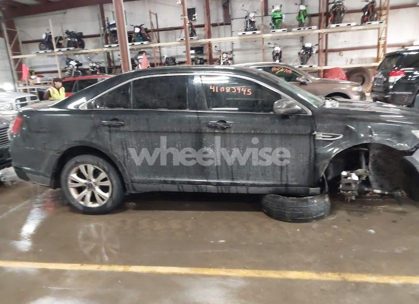 Photo 13 of 2011 Ford Taurus SEL (VIN 1FAHP2EW7BG135869)