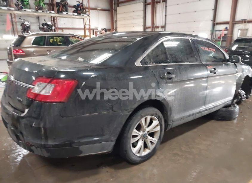 Photo 4 of 2011 Ford Taurus SEL (VIN 1FAHP2EW7BG135869)