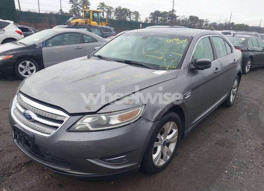 Photo 2 of 2011 Ford Taurus SEL (VIN 1FAHP2EW7BG180844)