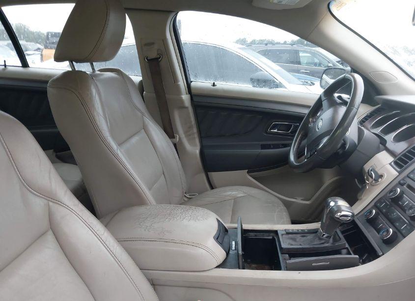 Photo 5 of 2010 Ford Taurus SEL (VIN 1FAHP2EW8AG110431)