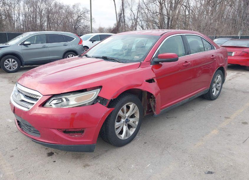 Photo 2 of 2010 Ford Taurus SEL (VIN 1FAHP2EW8AG132395)