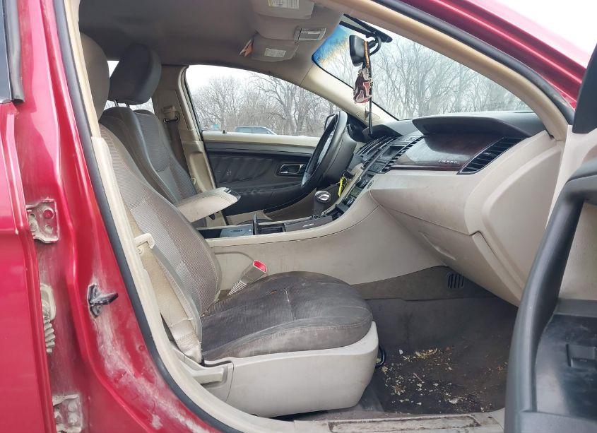 Photo 5 of 2010 Ford Taurus SEL (VIN 1FAHP2EW8AG132395)