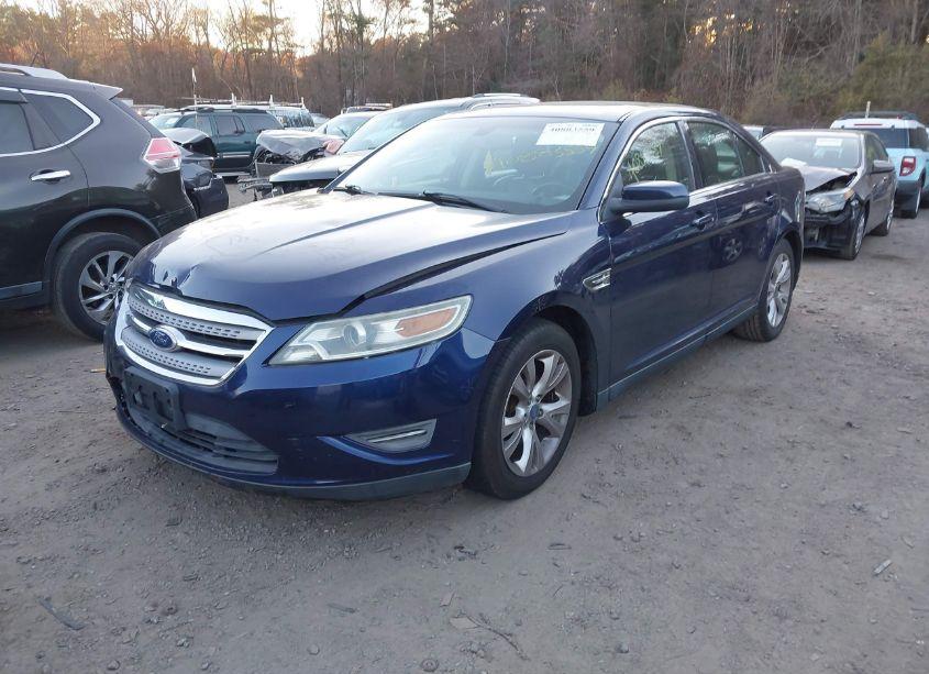 Photo 2 of 2011 Ford Taurus SEL (VIN 1FAHP2EW8BG100256)