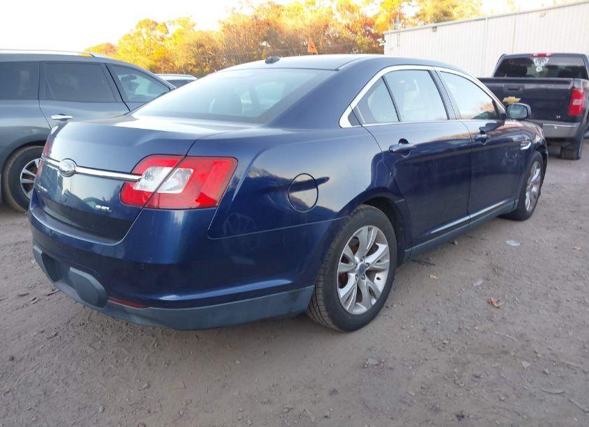 Photo 4 of 2011 Ford Taurus SEL (VIN 1FAHP2EW8BG100256)