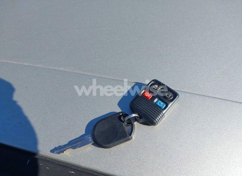 Photo 11 of 2011 Ford Taurus SEL (VIN 1FAHP2EW8BG117624)