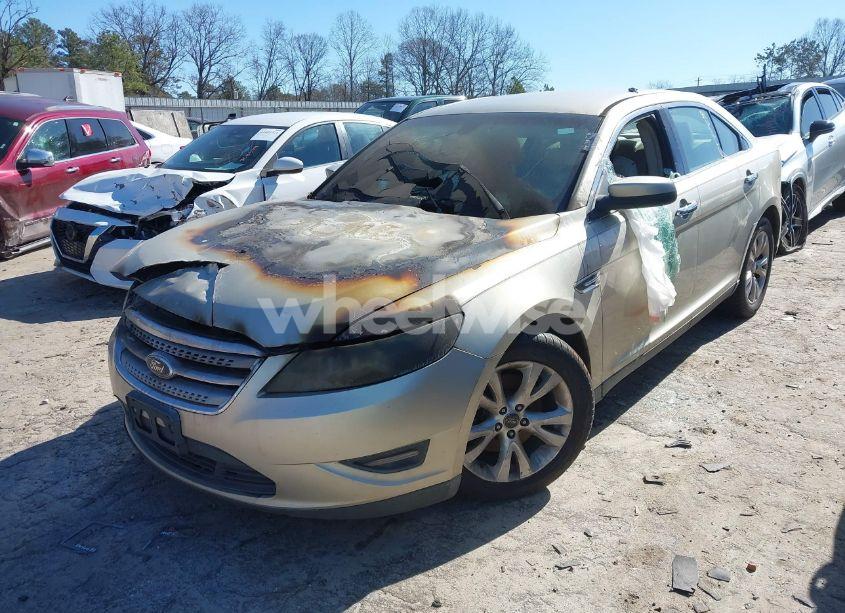 Photo 2 of 2011 Ford Taurus SEL (VIN 1FAHP2EW8BG117624)