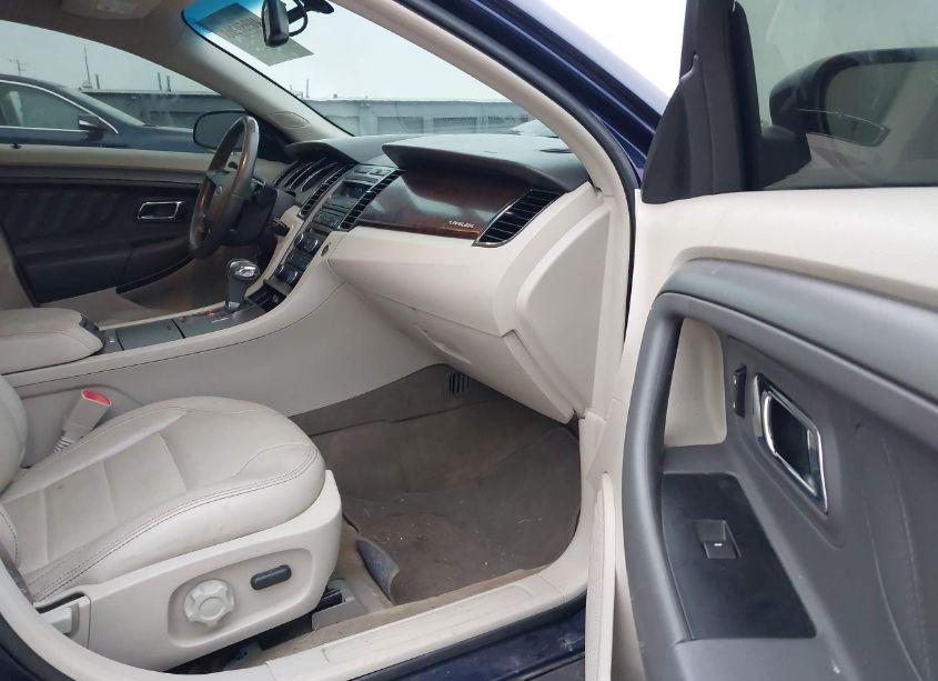 Photo 5 of 2011 Ford Taurus SEL (VIN 1FAHP2EW8BG189603)