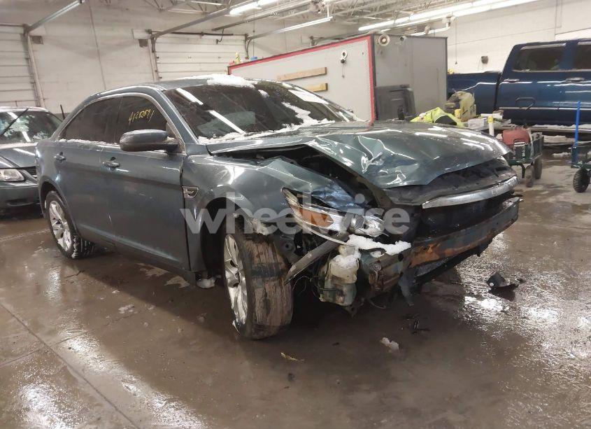 2010 Ford Taurus SEL (VIN 1FAHP2EW9AG126282) main photo