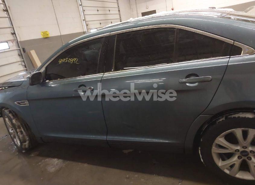 Photo 15 of 2010 Ford Taurus SEL (VIN 1FAHP2EW9AG126282)