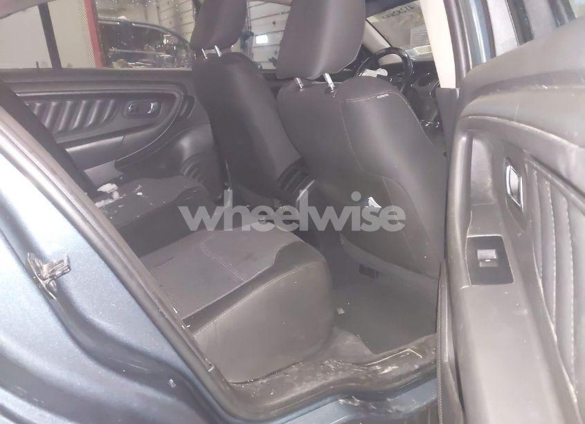 Photo 8 of 2010 Ford Taurus SEL (VIN 1FAHP2EW9AG126282)