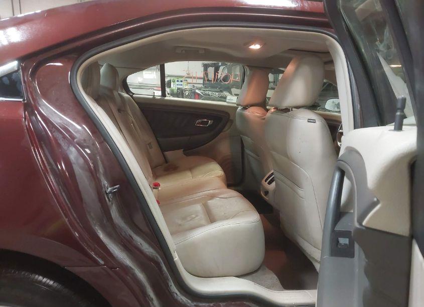 Photo 8 of 2010 Ford Taurus SEL (VIN 1FAHP2EW9AG145284)