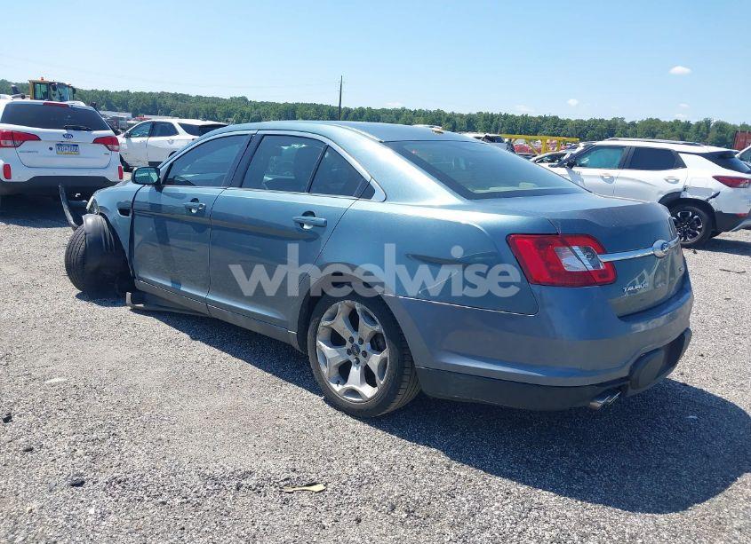 Photo 3 of 2010 Ford Taurus SEL (VIN 1FAHP2EW9AG154356)