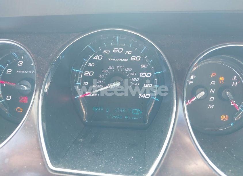 Photo 7 of 2010 Ford Taurus SEL (VIN 1FAHP2EW9AG154356)