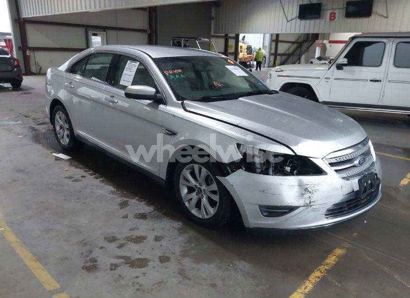 2010 Ford Taurus SEL (VIN 1FAHP2EW9AG158312) main photo