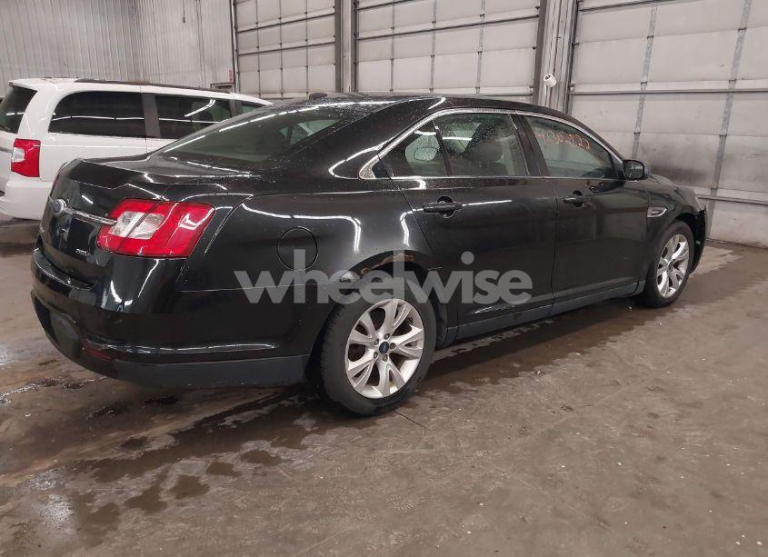 Photo 4 of 2011 Ford Taurus SEL (VIN 1FAHP2EW9BG107765)