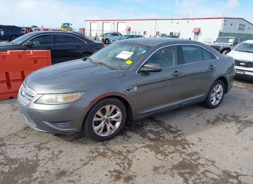 Photo 2 of 2012 Ford Taurus SEL (VIN 1FAHP2EW9CG116810)
