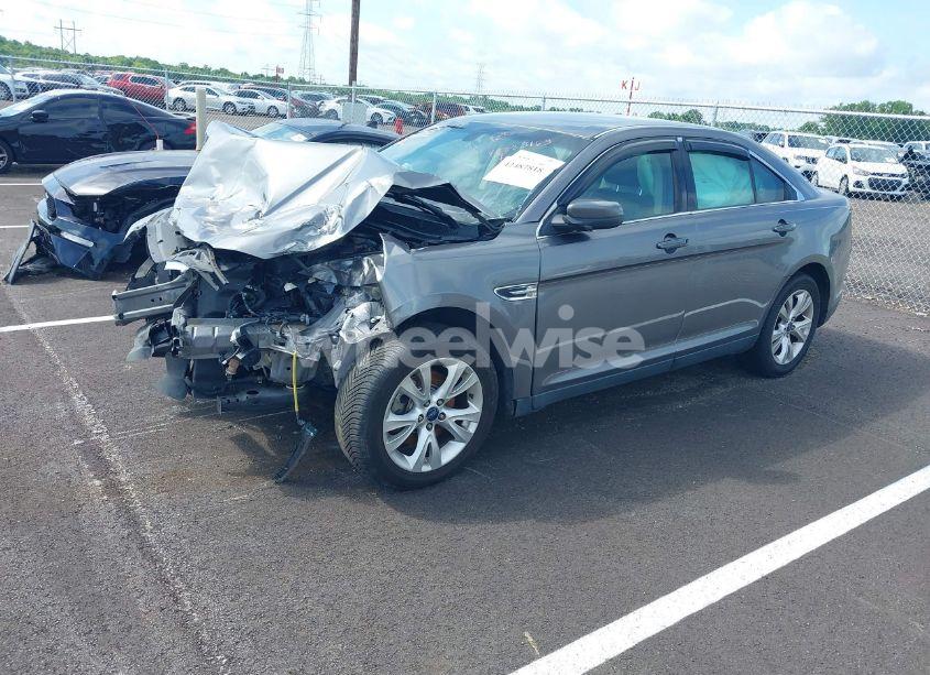Photo 2 of 2012 Ford Taurus SEL (VIN 1FAHP2EW9CG124955)