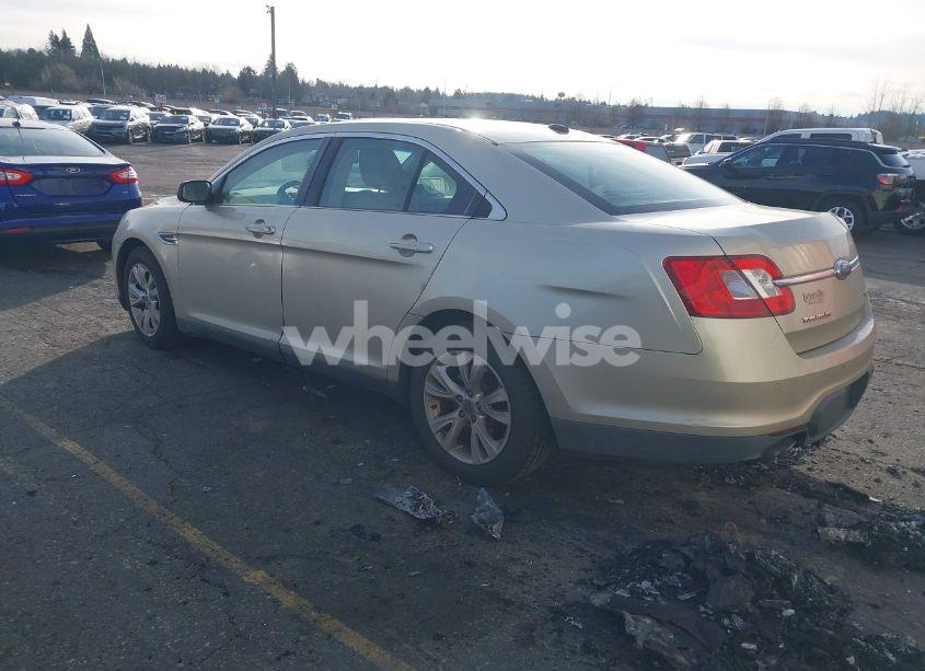 Photo 3 of 2010 Ford Taurus SEL (VIN 1FAHP2EWXAG145391)