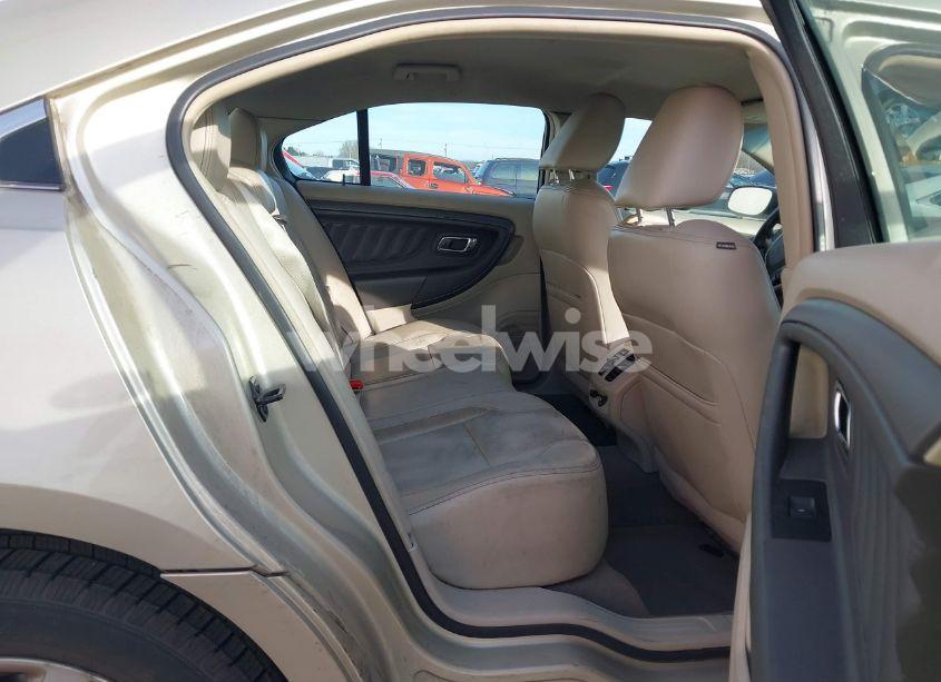 Photo 8 of 2010 Ford Taurus SEL (VIN 1FAHP2EWXAG145391)