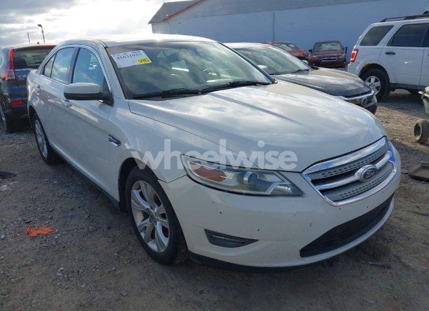 2010 Ford Taurus SEL (VIN 1FAHP2EWXAG160473) main photo