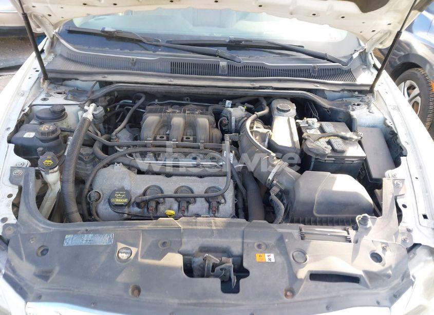 Photo 10 of 2010 Ford Taurus SEL (VIN 1FAHP2EWXAG160473)