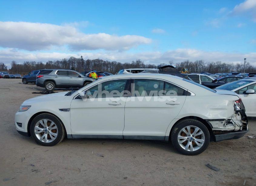 Photo 14 of 2010 Ford Taurus SEL (VIN 1FAHP2EWXAG160473)