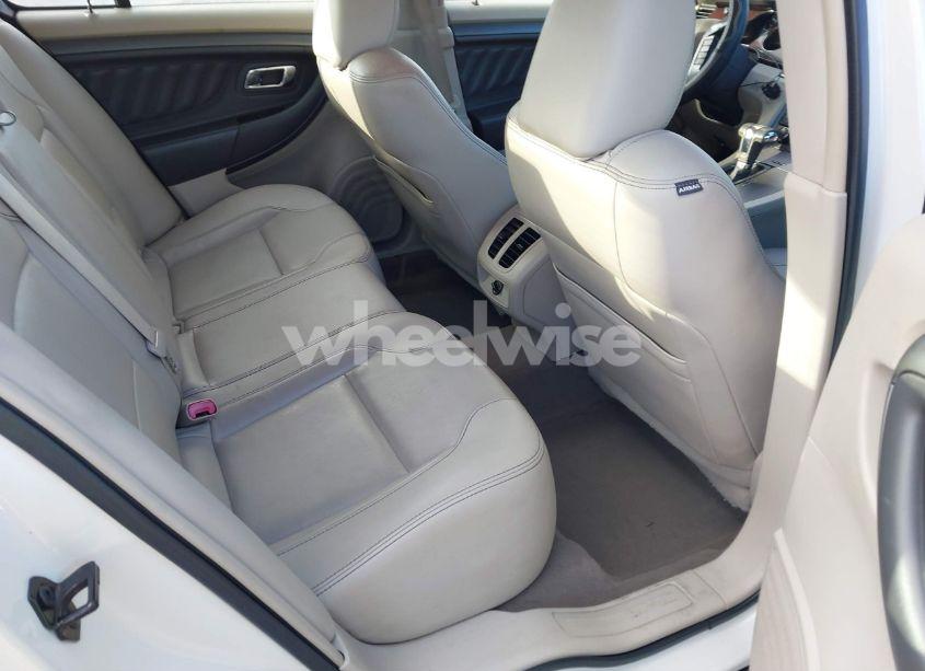 Photo 8 of 2010 Ford Taurus SEL (VIN 1FAHP2EWXAG160473)
