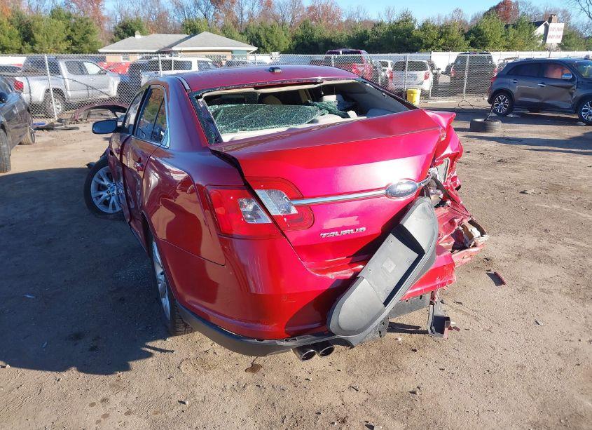 Photo 3 of 2010 Ford Taurus SEL (VIN 1FAHP2EWXAG167164)