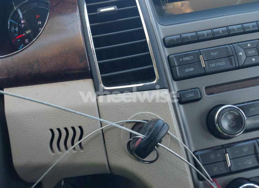 Photo 11 of 2011 Ford Taurus SEL (VIN 1FAHP2EWXBG113882)