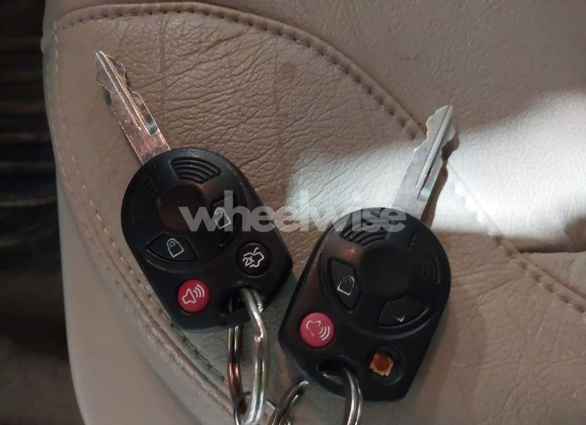 Photo 11 of 2011 Ford Taurus SEL (VIN 1FAHP2EWXBG161303)