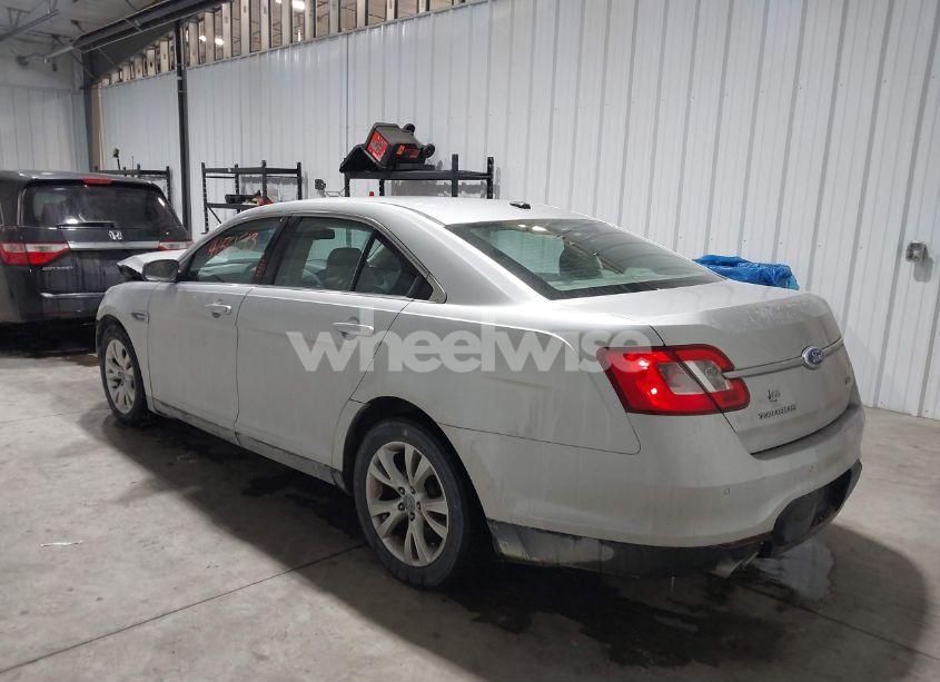 Photo 3 of 2011 Ford Taurus SEL (VIN 1FAHP2EWXBG161303)