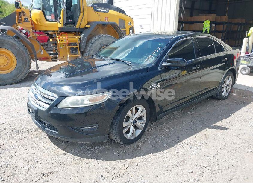 Photo 2 of 2012 Ford Taurus SEL (VIN 1FAHP2EWXCG102608)