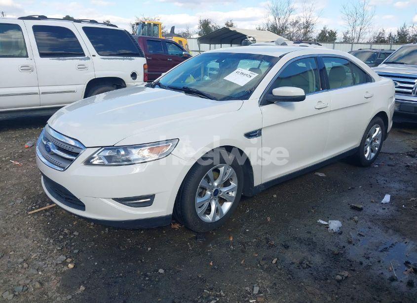 Photo 2 of 2012 Ford Taurus SEL (VIN 1FAHP2EWXCG130800)