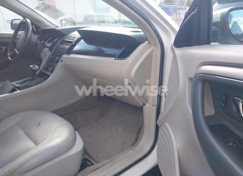 Photo 5 of 2012 Ford Taurus SEL (VIN 1FAHP2EWXCG130800)