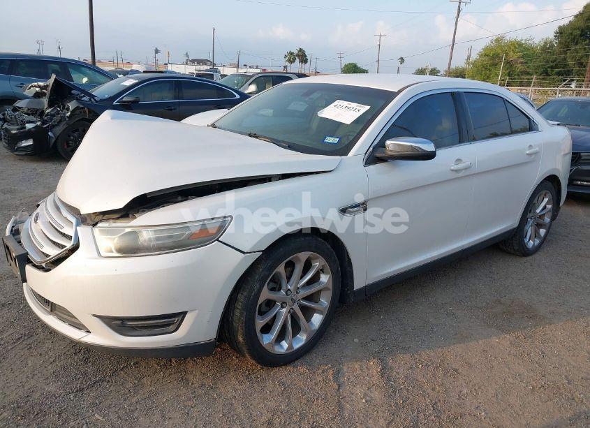 Photo 2 of 2013 Ford Taurus LIMITED (VIN 1FAHP2F80DG109813)