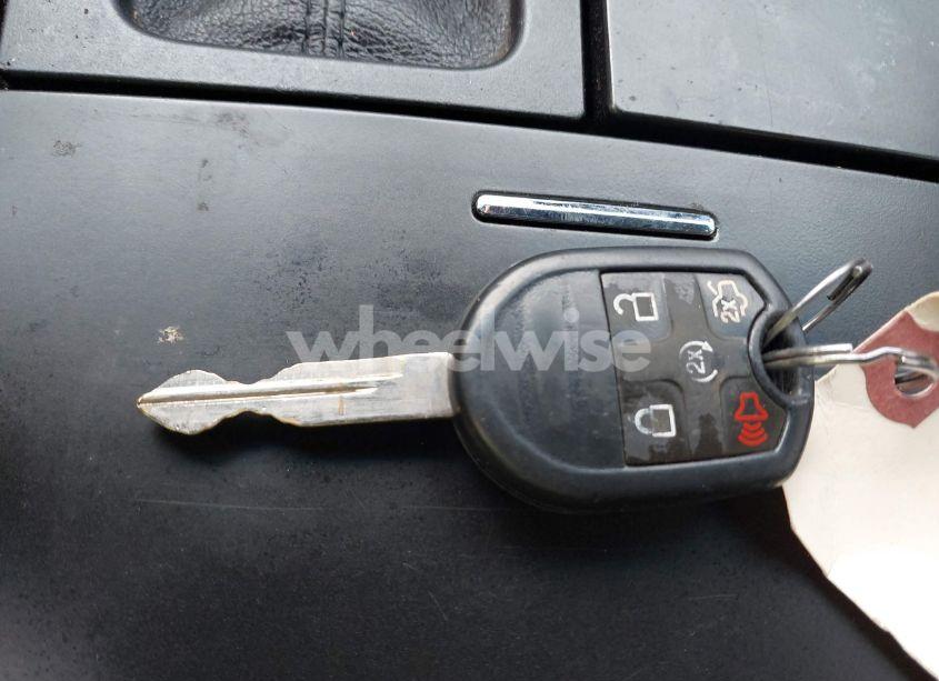 Photo 11 of 2013 Ford Taurus LIMITED (VIN 1FAHP2F80DG114817)