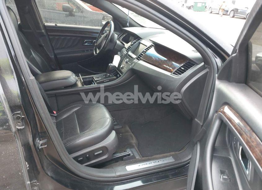 Photo 5 of 2013 Ford Taurus LIMITED (VIN 1FAHP2F80DG114817)