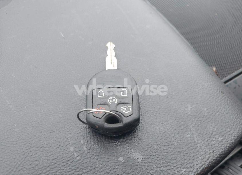 Photo 11 of 2013 Ford Taurus LIMITED (VIN 1FAHP2F80DG150412)