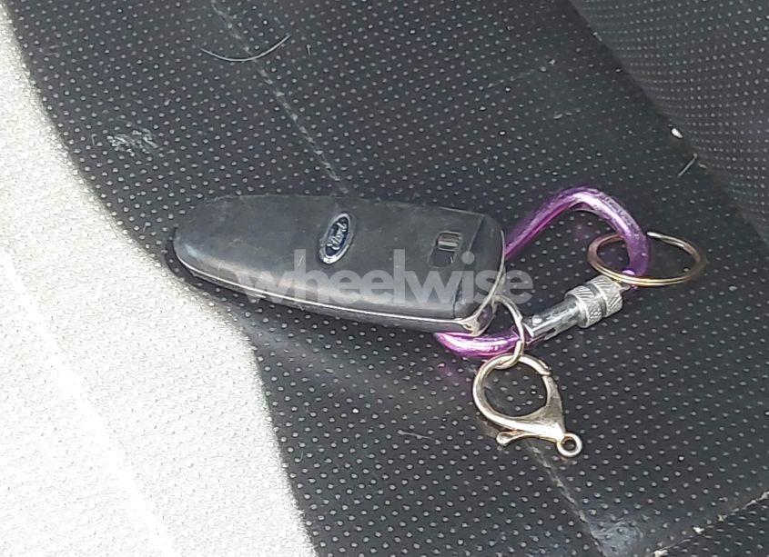 Photo 11 of 2014 Ford Taurus LIMITED (VIN 1FAHP2F80EG105147)