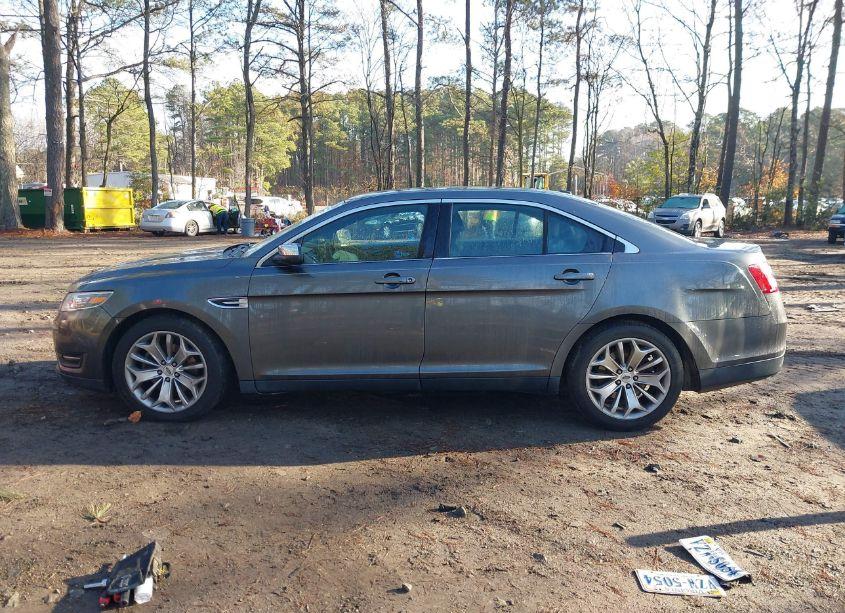 Photo 14 of 2015 Ford Taurus LIMITED (VIN 1FAHP2F80FG194865)