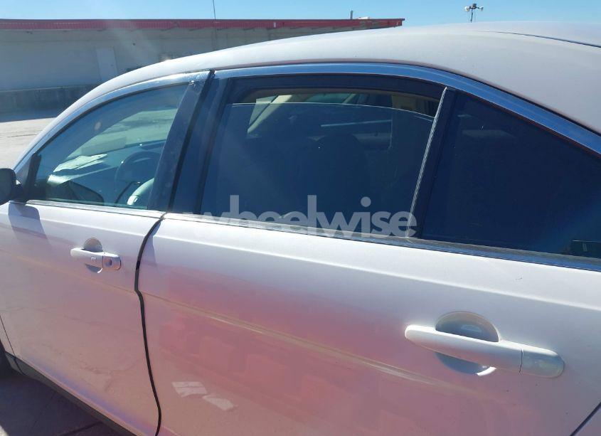 Photo 14 of 2015 Ford Taurus LIMITED (VIN 1FAHP2F80FG196289)